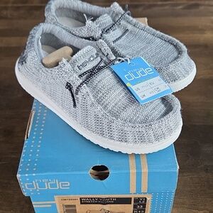 Hey Dude Size 1 Kids Gray Knit Slip-On Sneakers